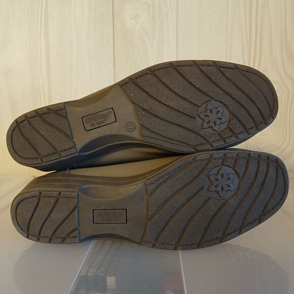 Chromatics By Totes Women Size 11M Brown Winter Snow Boots Snowflake Front Zip - Picture 3 of 16